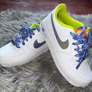 AIR FORCE 1 LV8